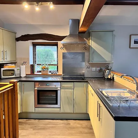 بيت للعطل Old Well Barn Conversion